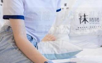 BoBoSocks袜啵啵 - 小沫的私拍图集：OL制服大探险，看这办公室小妩媚怎么憨态可掬！