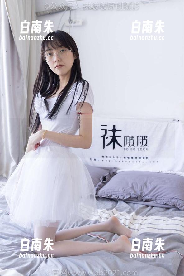 BoBoSocks袜啵啵 - 网盘大侠小甜豆：关于那双意想不到的空军一号板鞋的写真。-白南朱