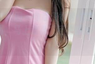 Feilin嗲囡囡 - 免费获得萌琪琪Irene红裙的美图，马上变身“红裙游戏”的玩家？