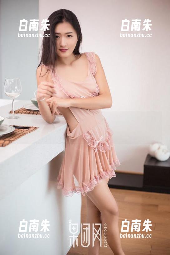 GIRLT果团网 - 放心，王语纯的奶牛高清分享不让你失望！-白南朱