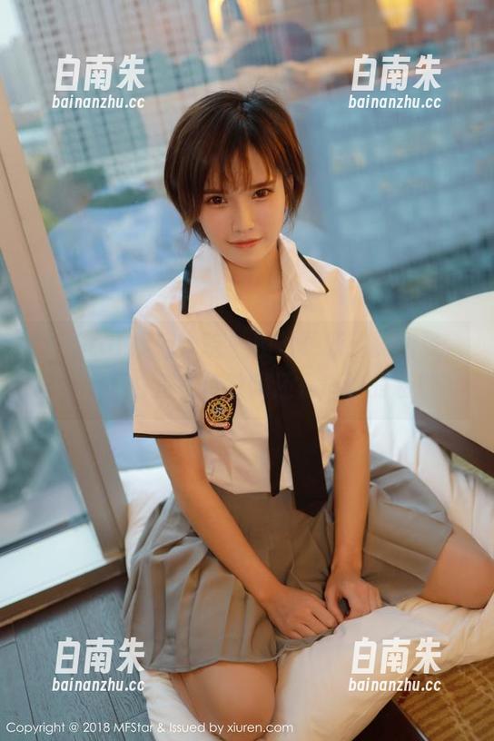 MFStar模范学院 - 图片更新：陈怡曼，修女？不，是在传教吗还是奇妙的装扮？-白南朱