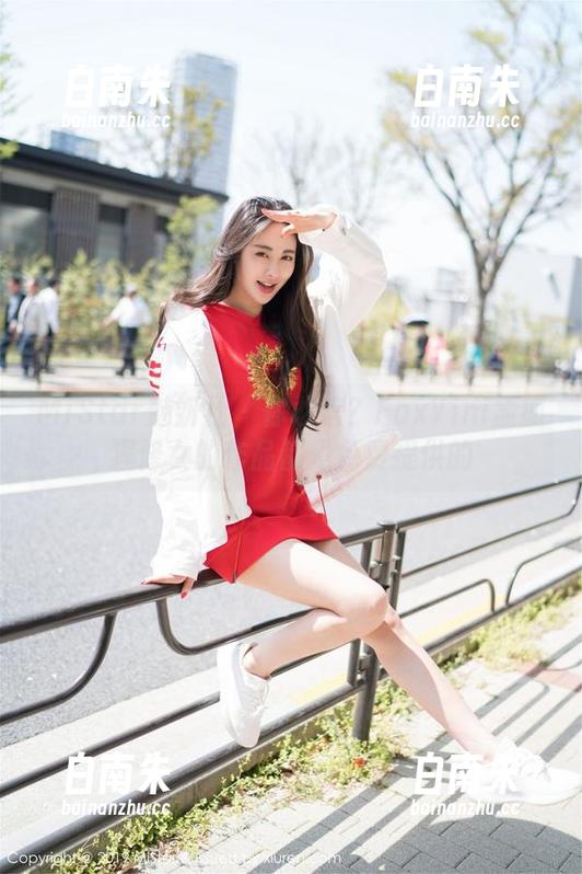 MiStar魅妍社 - 你敢信？FoxYini孟狐狸修女的作品都是免费提供的-白南朱
