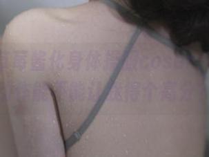 PAKI草莓酱化身体操服coser，话说这动作能不能让我得个高分？