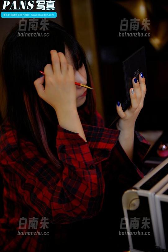PANS写真 - 小彤皮衣杂烩合集——壁纸上的小心机。-白南朱