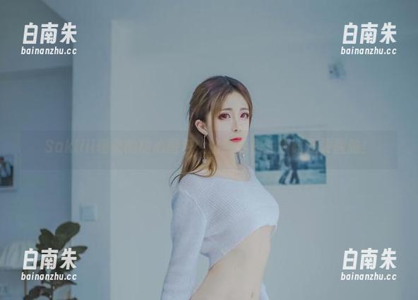 Sakiiii翎柒的甜心图包：比我早晨的咖啡还要醒脑！-白南朱