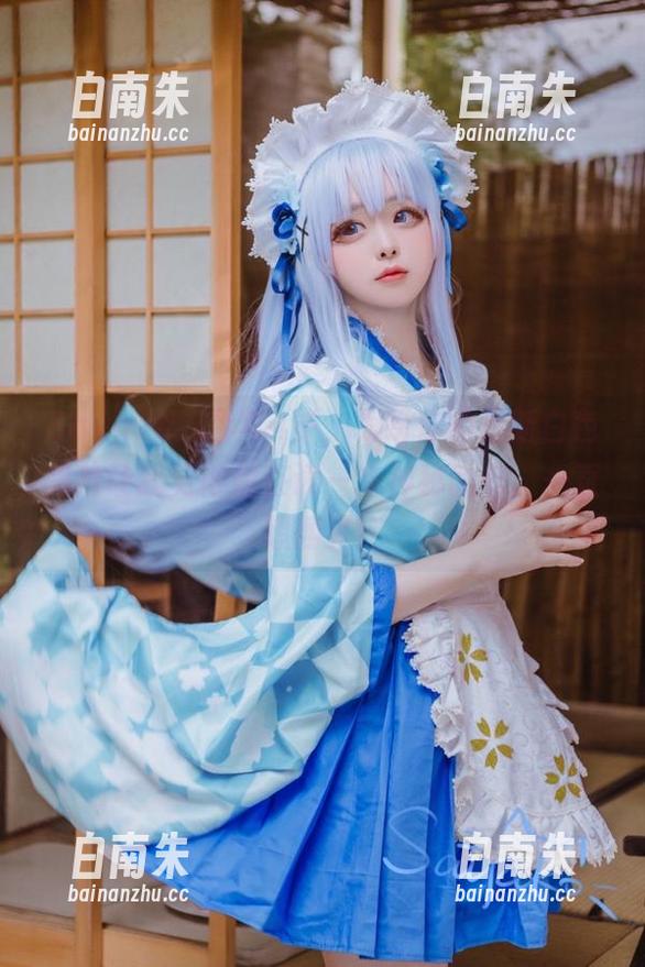 Sayako＿今年4岁，为啥你的最新白色图片让我觉得像在读一本神秘的书，一直想翻页！-白南朱