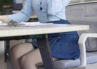 Xiuren秀人网 - 又是小蛮妖_honey不走寻常路的粉色独秀，原图怎能藏得住？图片一览无遗！