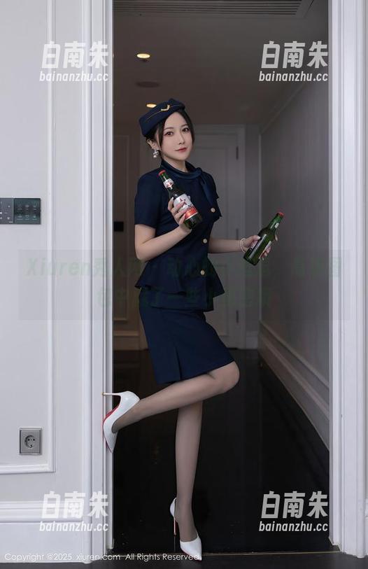 Xiuren秀人网 - 动心的小逗逗，高清图包中藏了一些小秘密哦-白南朱