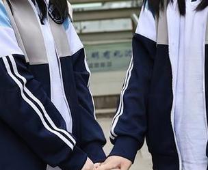 Xiuren秀人网 - 水煮牛仔裤？不！这只是慧敏Vivi的图片，你一定要下载！
