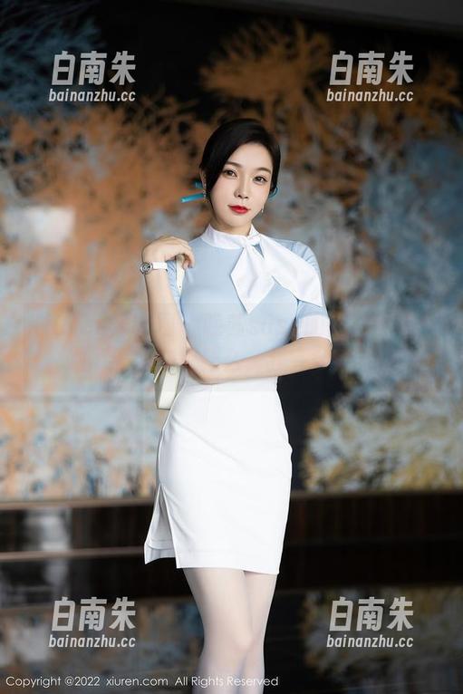 Xiuren秀人网 - 晚苏susu的御姐精选：她们到底在想什么，我完全读不懂-白南朱