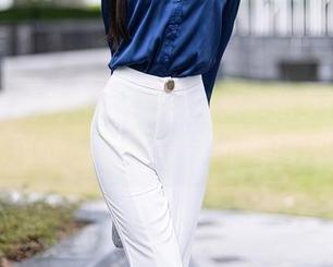 Xiuren秀人网 - 萝莉悠悠酱把女仆演绎得如此到位，连无圣光都不敢逼近的图包