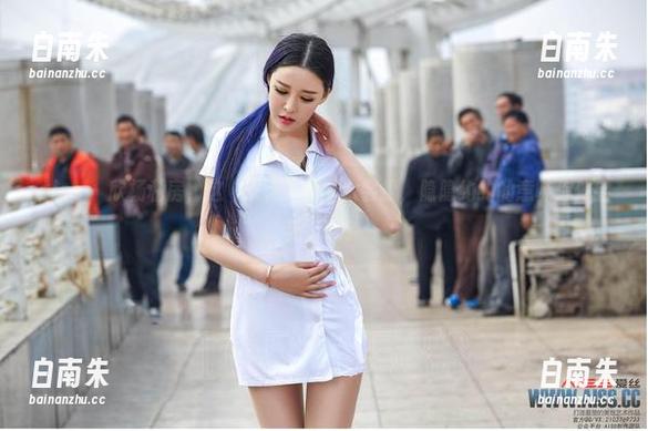 aiss - 欣杨私房，这“双人”原图太会撩，隐隐约约的意味你体会到了吗？-白南朱