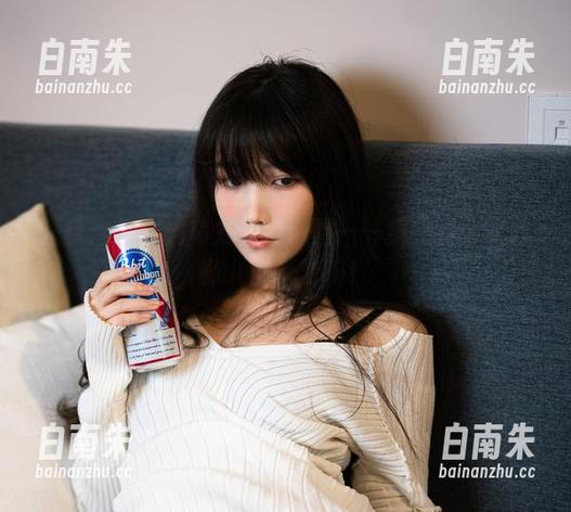 一智智的蜜桃乌龙茶俯瞰图——果然是个文艺范儿的茶艺坊！-白南朱