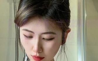 微密圈 - 更新啦，乙醇子这次的厨娘图集里似乎藏了个小世界