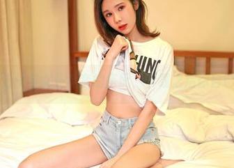 嗲囡囡 - 陈怡曼与女仆全套的搭配，下载之后你自己来体会……