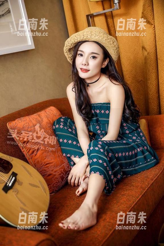 头条女神 - 玄子与蕾丝的爱Crossover：套图里能看见的都是小心思-白南朱