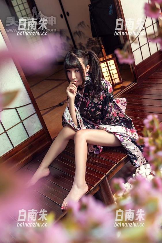 头条女神-申美嫣 头条女神 - 欸,申美嫣的生日照?少女写真集原图看了好几遍。