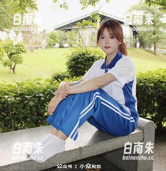 小众视觉 - 嘤嘤分享一组浴室图集：当水蒸气遇上镜头...一言难尽。-白南朱
