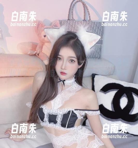小小奶瓶儿的那个套装cos图册，让我想到了个中戏的穿搭课，没想到我也开始苛求起来...-白南朱