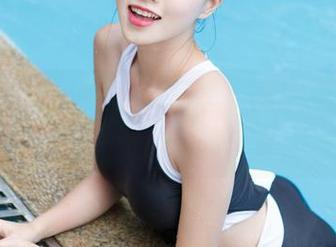 尤物馆 - 别小看免费写真，孟狐狸FoxYini一张自拍值千金