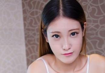 尤物馆 - 红裙飘逸，陆萱萱Cecilia的写真预测你会想多看几遍！