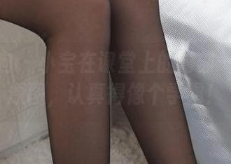 异思趣向 - 小宝在课堂上的时刻——写真原图，认真得像个学霸！