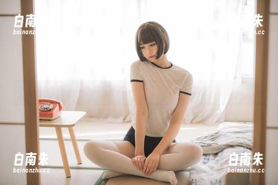 念雪ww的奶牛写真——看这网盘里的另类风景-白南朱