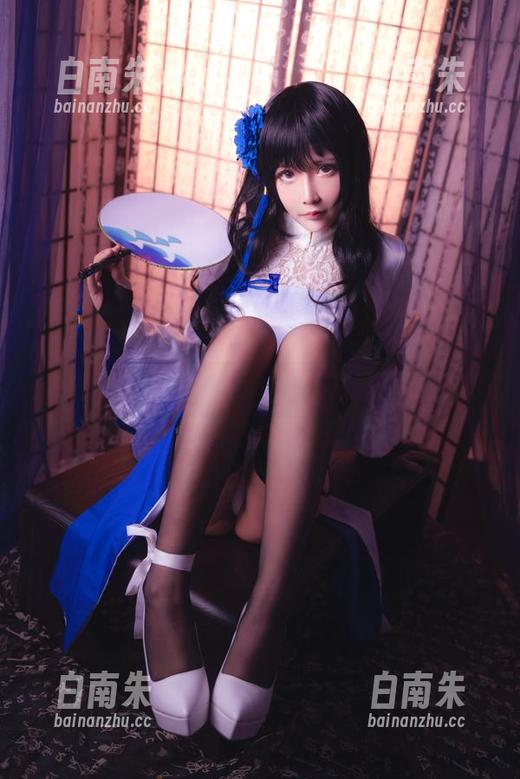 抱走莫子aa：从此魅魔的写真不再孤单-白南朱
