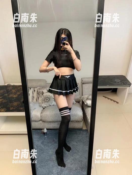 微密圈 - 办公室的异次元：提袜少女柔软的图包旅程。-白南朱
