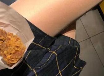 微密圈 - 你能想到“无敌哒小姨妈”还有个妹妹？这部精选写真集可真让人意外！