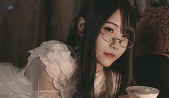 观看晓美妈的白玫瑰，自带仙女气息，不得不羡慕。