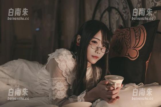观看晓美妈的白玫瑰，自带仙女气息，不得不羡慕。-白南朱
