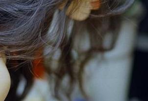 微密圈 - 李嘉欣97分享的美图，学妹的气质深藏不露啊。