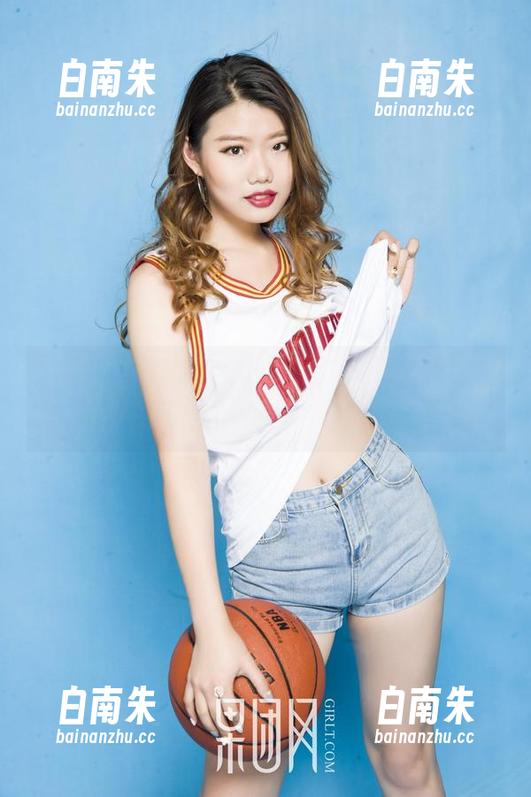 果团网 - 最新蜜桃Q妹儿校服款，原图辣么可爱，打一打减龄针！-白南朱