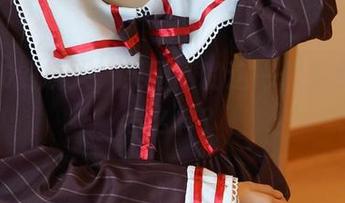 从画布到镜头，果团网的这一位美女画家怎么样？