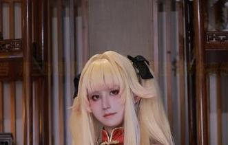 当桜满三时遇见市井，校园写真里总有你我他