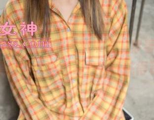 梦丝女神 - 乔儿的更新来了，穿着舞蹈服和黑丝袜，真心希望她能跳得稳！