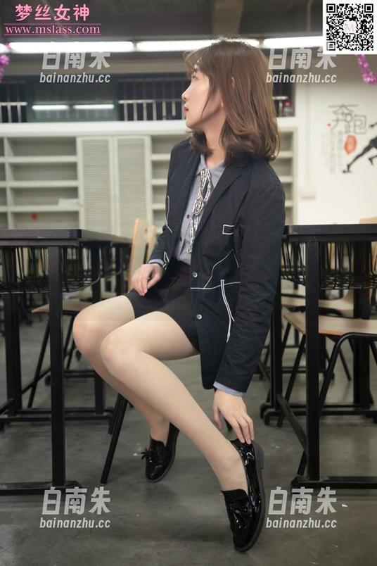 梦丝女神 - 黑白全套，花月舞又一次引发我的脑补，天哪，这次真的是带劲。-白南朱