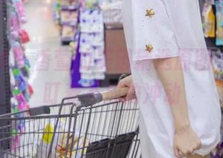 梦丝女神 - 香萱的美脚精选原图，有种想盯着不放的冲动