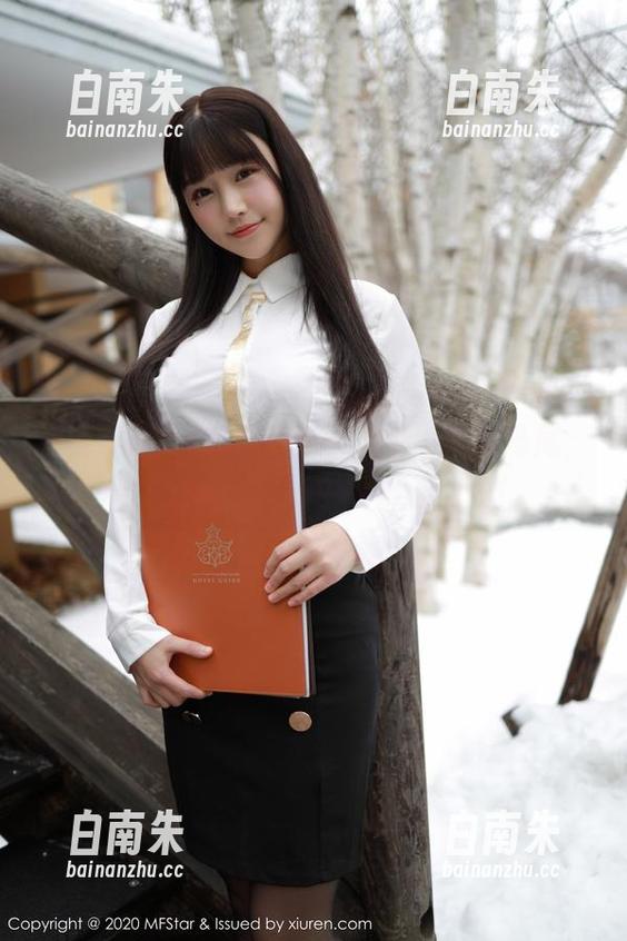 模范学院 - 噢，伊小七MoMo的双马尾，果然是高清图册中的最佳配角！-白南朱