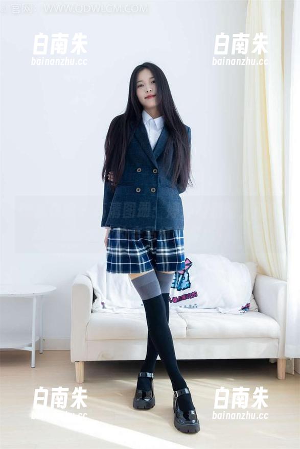 物恋传媒 - 高清图册：婷婷的剧情，期待大开的走马灯效果！-白南朱