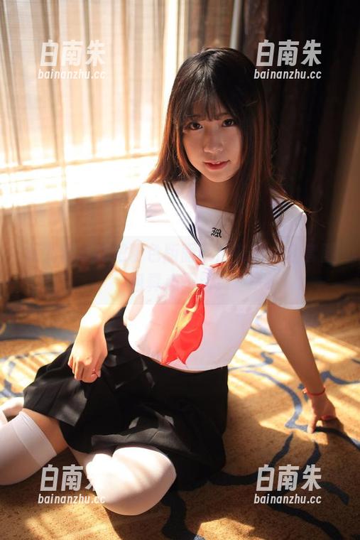 猫九酱总能把粉色版面玩出花样，全套图包真心不错！-白南朱
