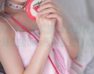 这波牛仔裤组合是疯猫ss的最佳展示：吉他妹妹的cos原图更加透彻！