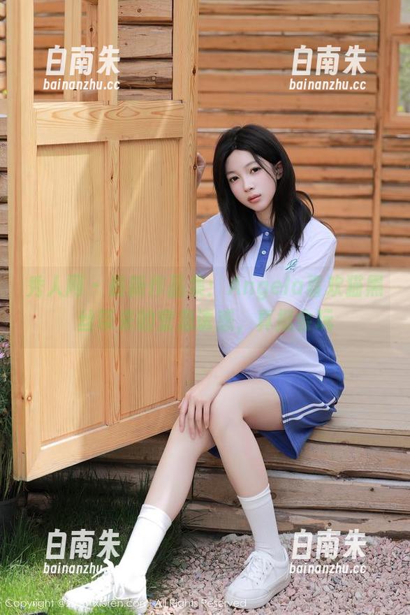 秀人网 - 最新作品集：Angela喜欢猫黑丝带来的窒息诱惑，真挺会玩-白南朱