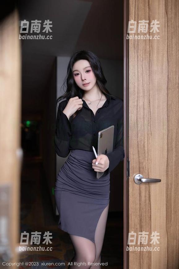 秀人网 - laura阿姣的奶牛奇幻图库，没事儿看看也挺有趣的-白南朱