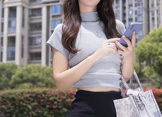 秀人网 - 私房女孩捏造的养乐多Doll日常，这图片也太带感了吧