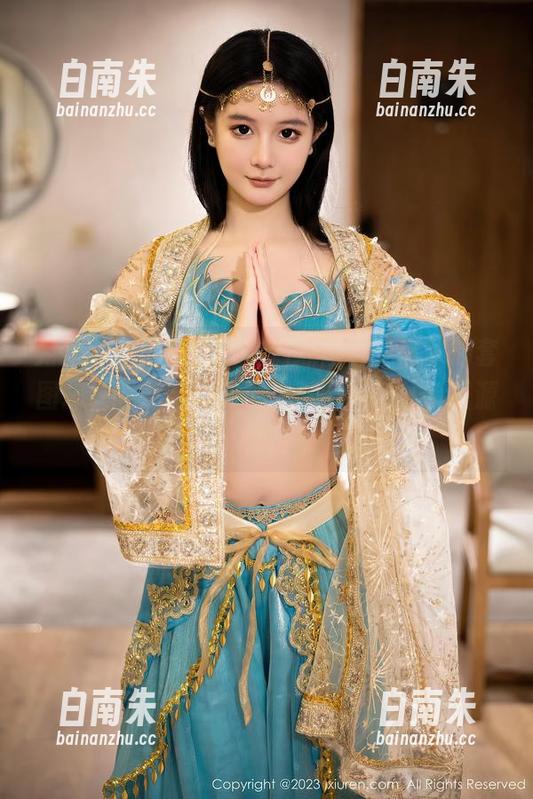 秀人网 - 说好的短裤清凉感，沐娜娜的套图却让我肆无忌惮地想歪，欢迎体验资源洪流。-白南朱