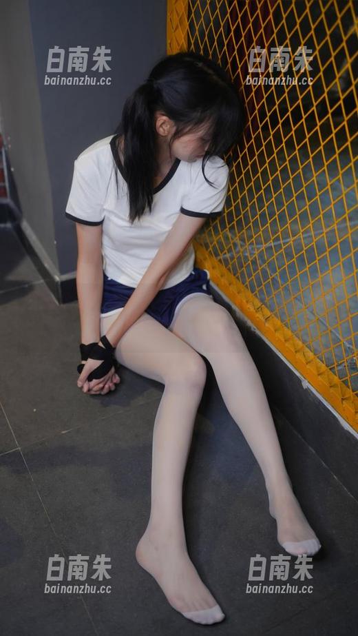 紧急企划-小恩 紧急企划 - 脚掌下的世界:只是小恩的印记,图包慢慢打开新维度