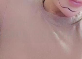 微密圈 - 原图一出，“紫色哒豚豚”教你如何优雅地隐身——这透明感我给满分！