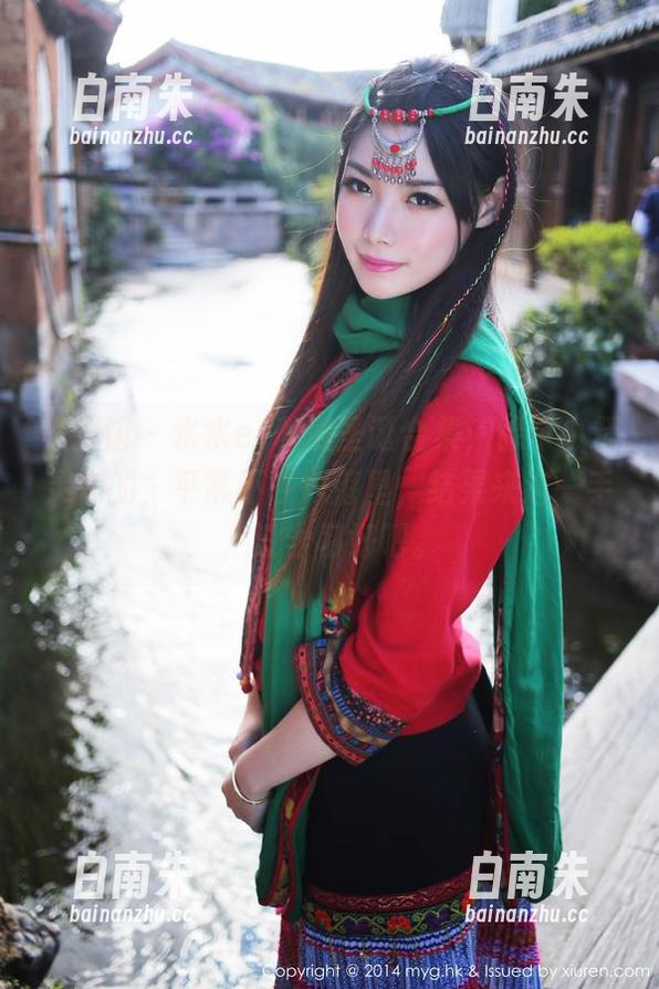 美媛馆 - 水水er私房圣诞合集，像个小精灵似的，平常不在角落里，结果来这一手，没学习好吧。-白南朱